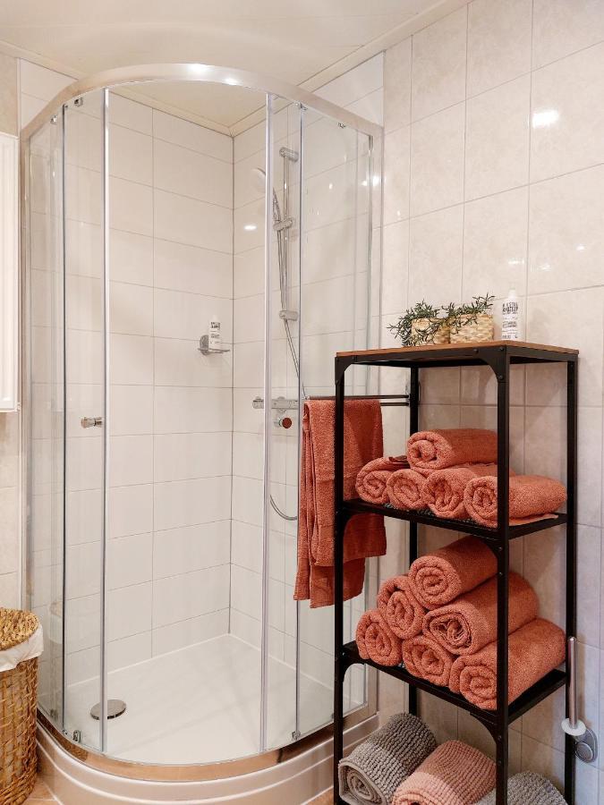 Luxe Vakantiehuis Nova Met Zwembad Ouddorp Kültér fotó